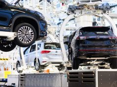 Angajați ai Volkswagen ar putea ajunge la un program de 40 de ore pe săptămână. Propunerea unui lider german